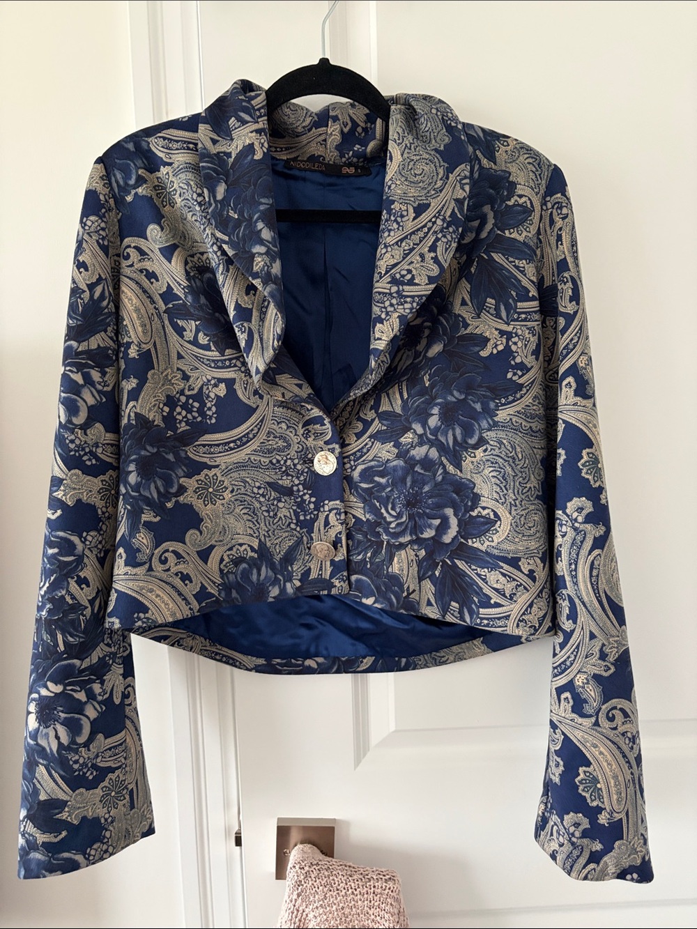 Amazing  vintage jacket : from Greece Women's Navy Paisley Floral Cropped Jacket